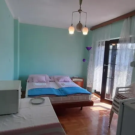 Πανσιόν Nagy Vendeghaz 3*